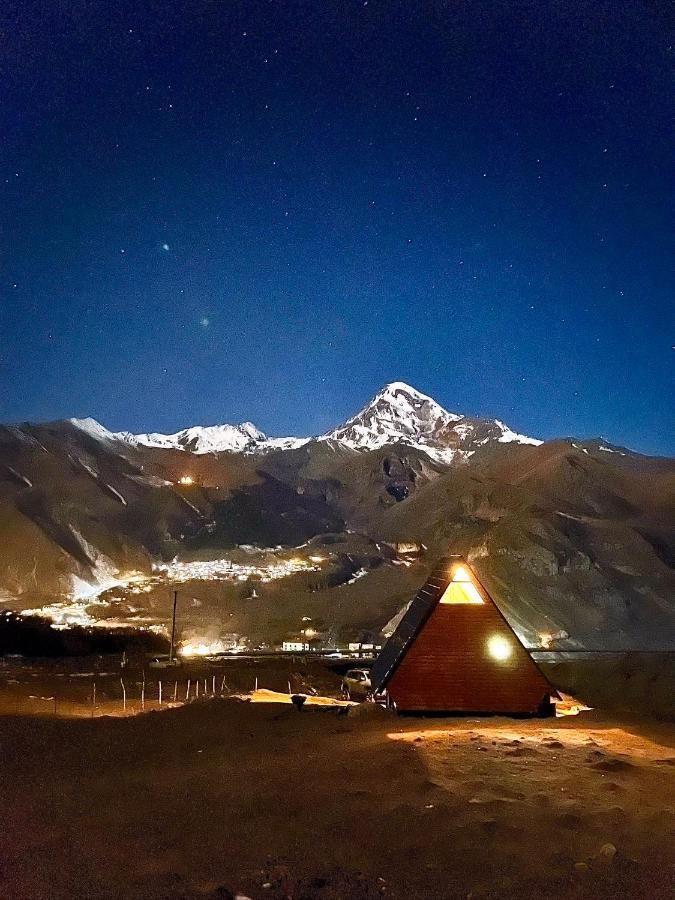 Alone Cottage Kazbegi Esterno foto