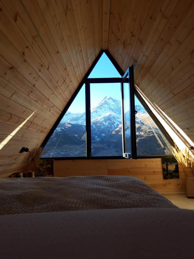 Alone Cottage Kazbegi Esterno foto