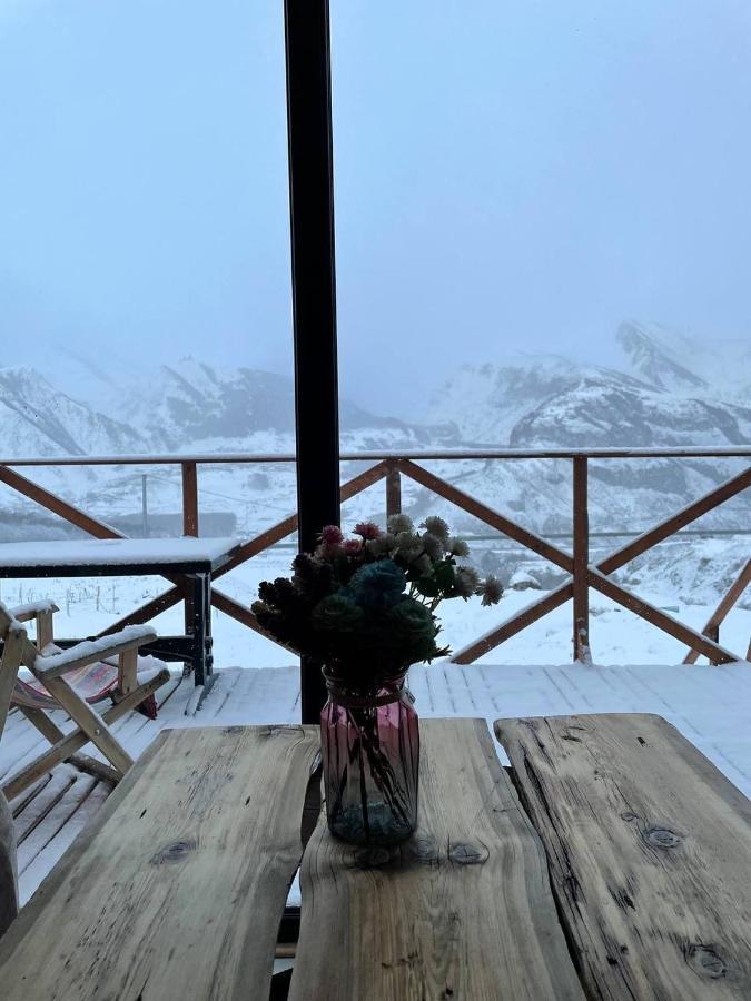 Alone Cottage Kazbegi Esterno foto