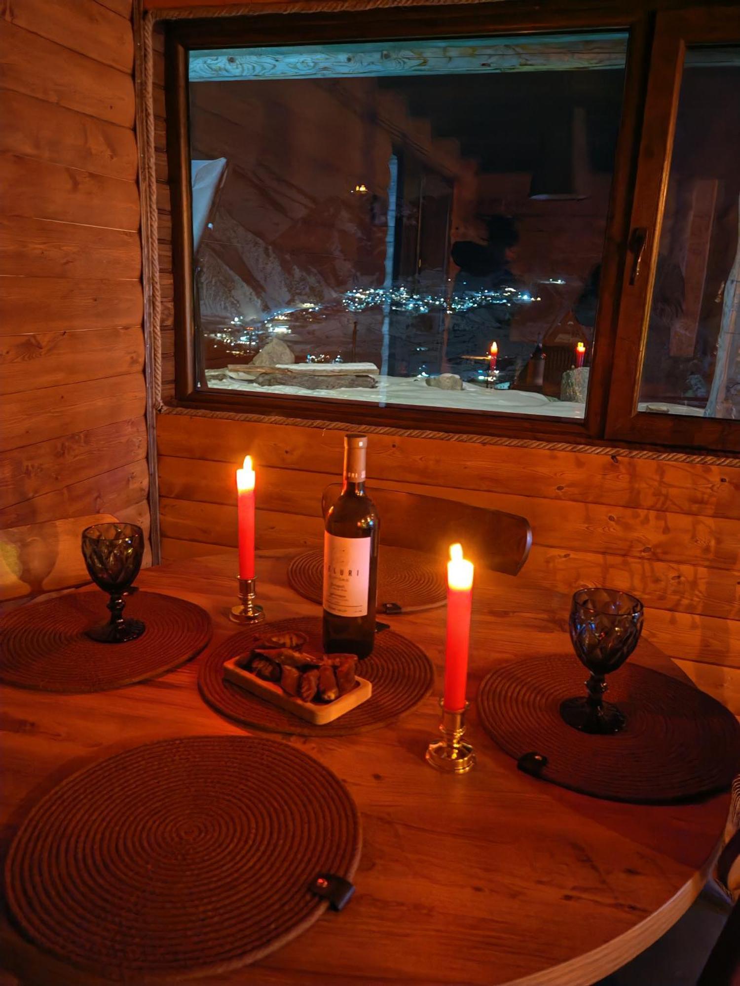 Alone Cottage Kazbegi Camera foto