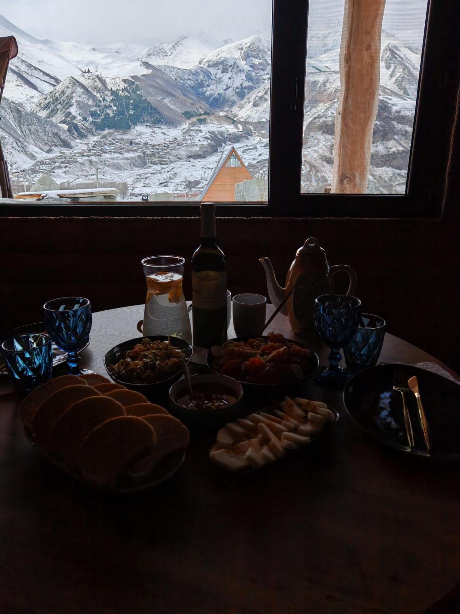 Alone Cottage Kazbegi Camera foto